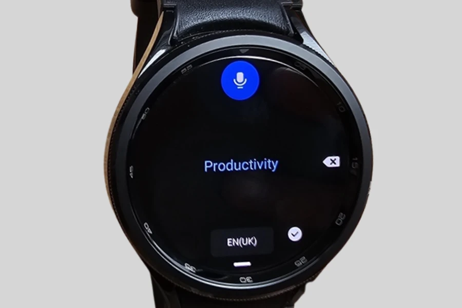 Nomeando uma pasta no Galaxy Watch.