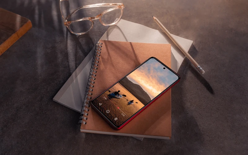 Motorola Moto G84 5G.
